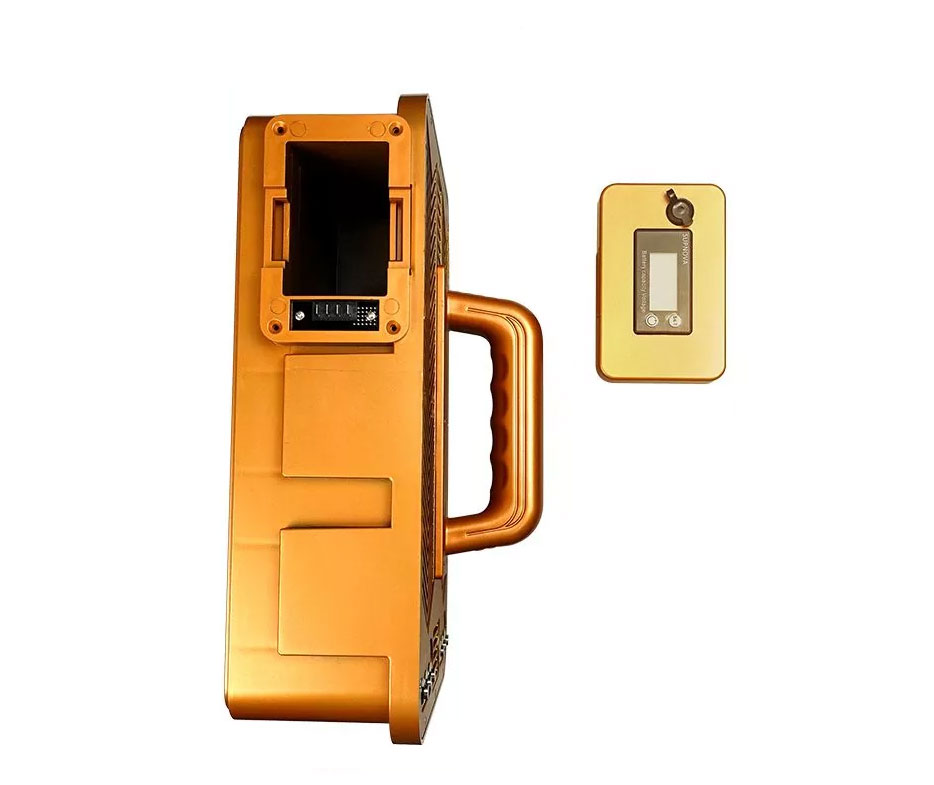 1500–3000m long range jammer with removable battery slot, suitcase-style design
