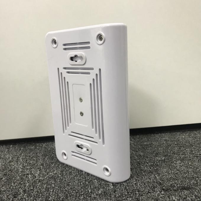 Bottom cooling fan and ventilation structure of GPS jammer for car