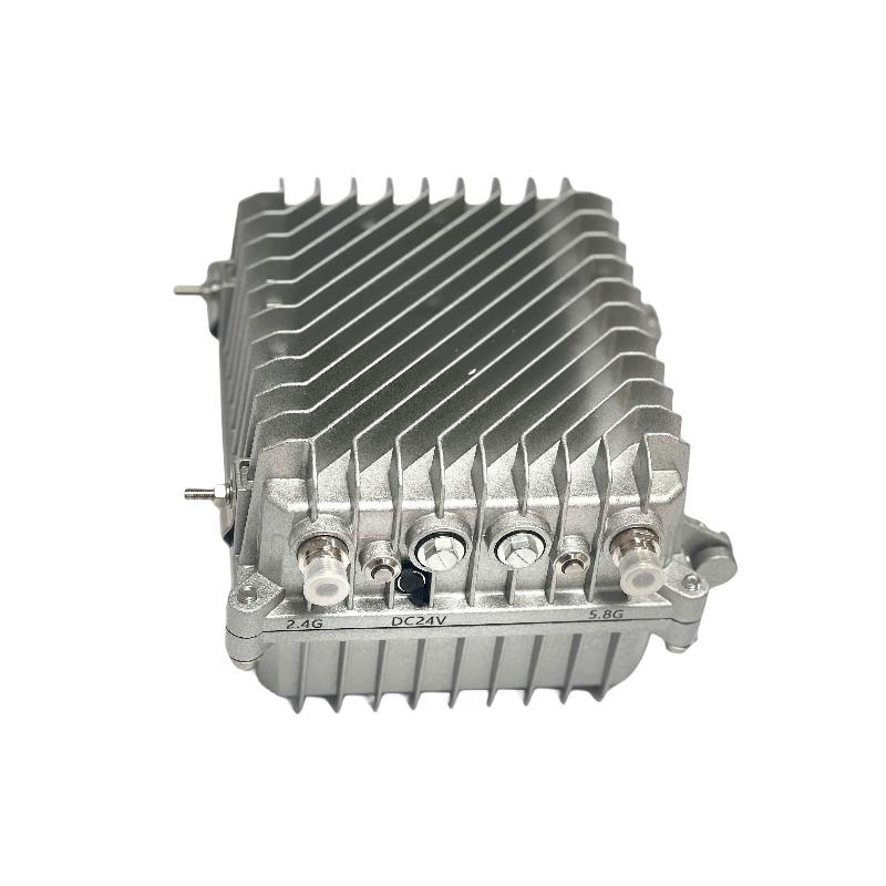 Dual-band anti-drone jammers with aluminum cooling fin structure