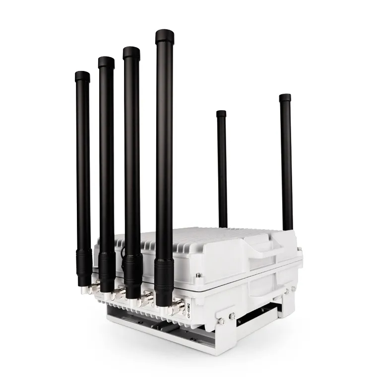 GPS WiFi jammer with high gain magnetic antennas