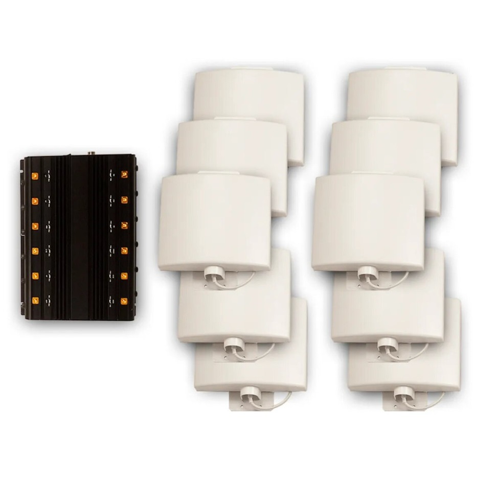 Multi-band signal jamming device directional and omnidirectional antenna modes