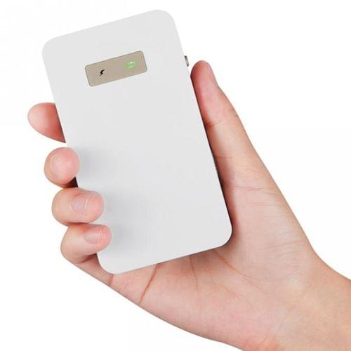 Palm-sized bluetooth blocker with LED indicator light